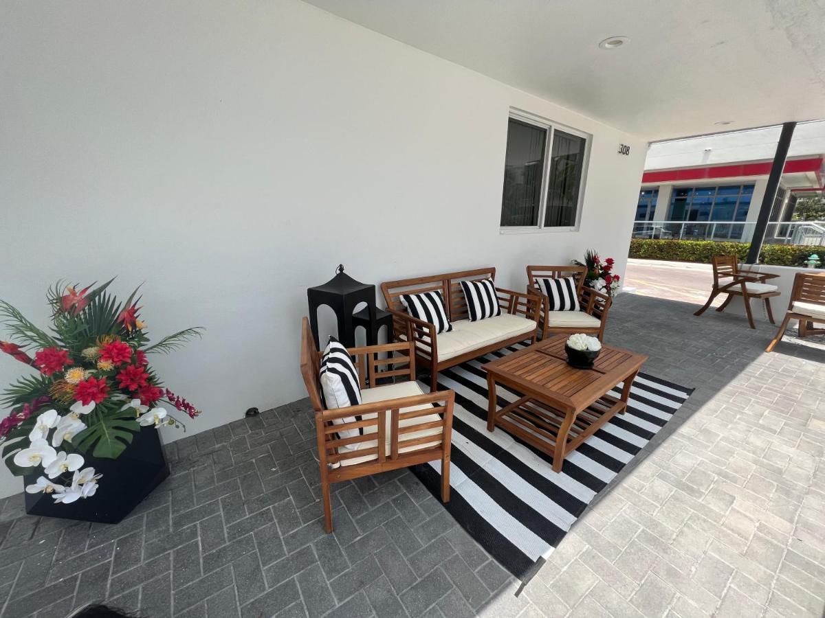 The Pearl Beachside Apartments On Hollywood Beach Eksteriør bilde