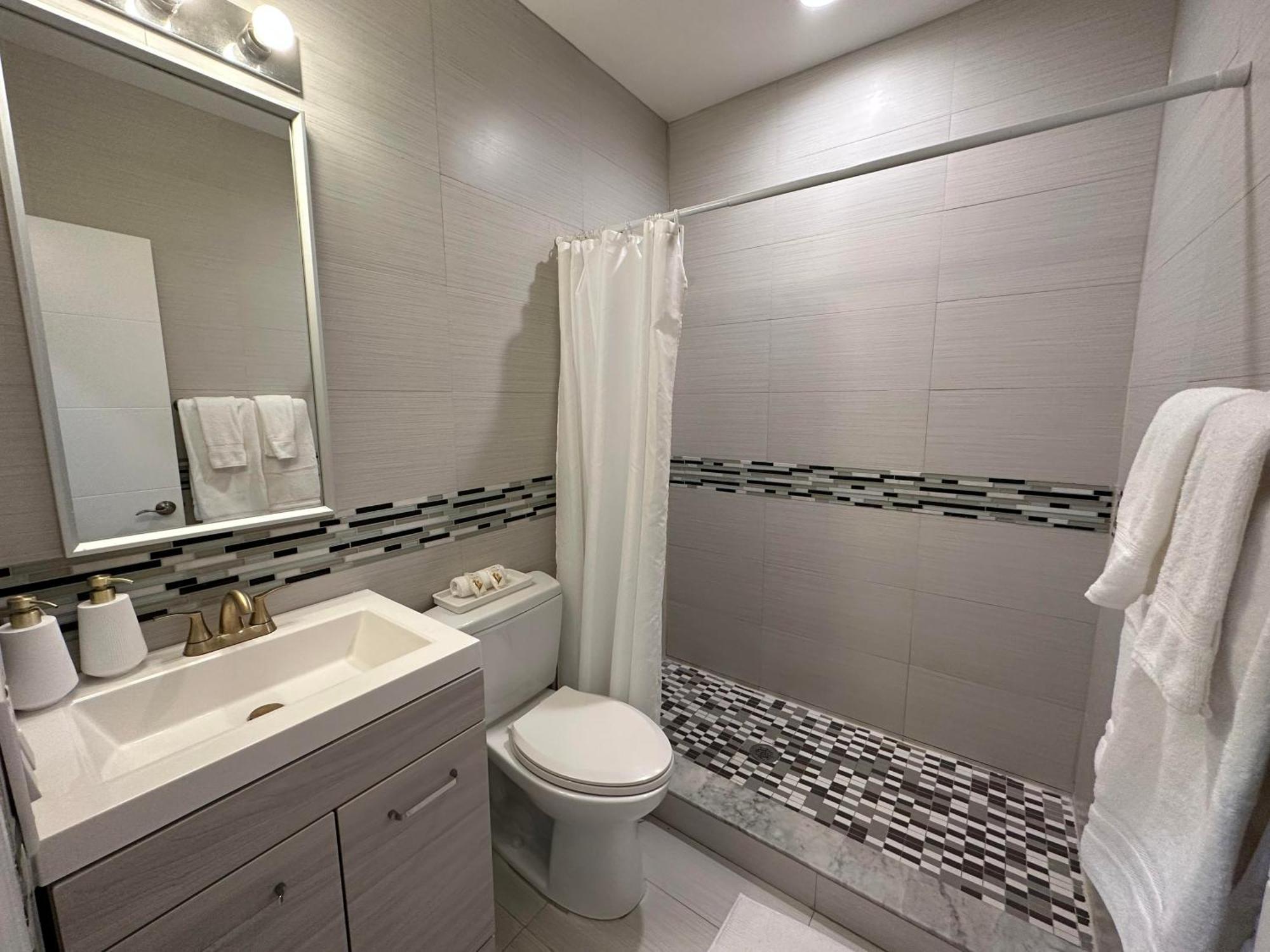 The Pearl Beachside Apartments On Hollywood Beach Eksteriør bilde